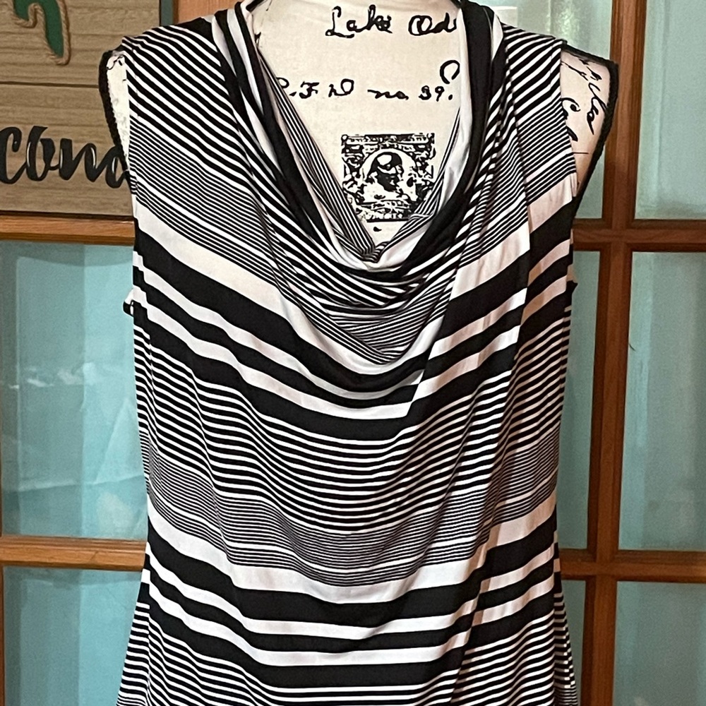 Worthington Crowlneck Tank